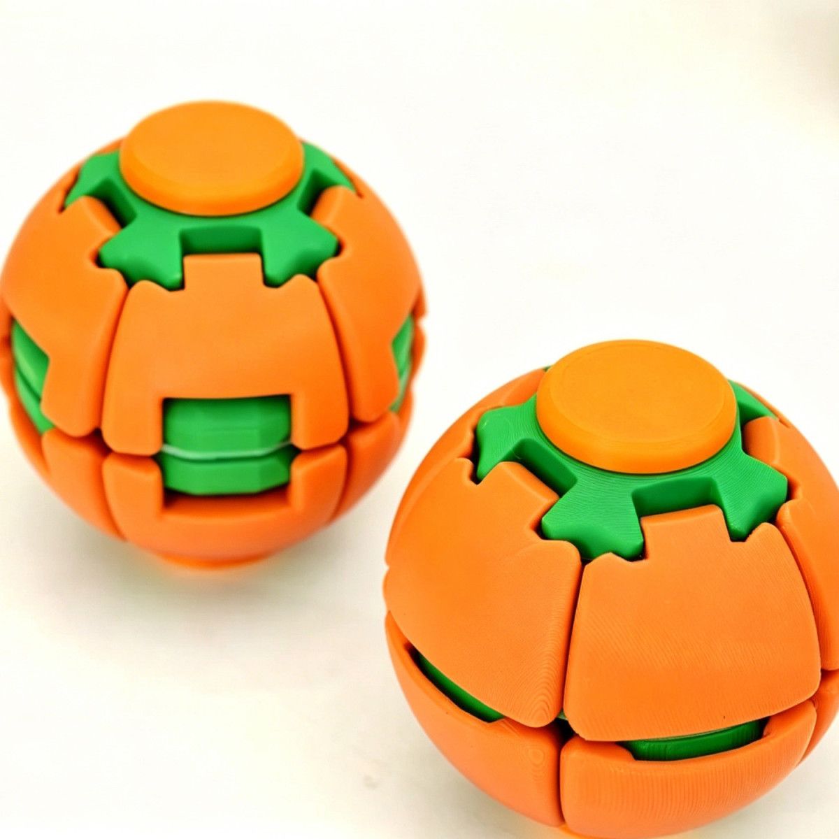 Rotating Hand Fidget Ball Toy, Spin & Twist Sensory Desk Toy for Stress Relief, Focus and Relaxation